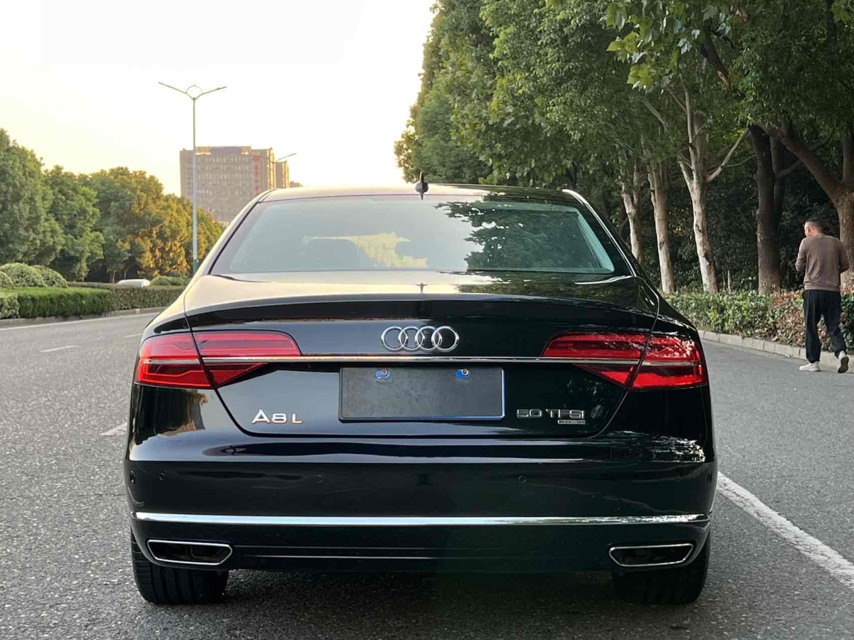 奧迪 奧迪A8  2014款 A8L 50 TFSI quattro豪華型圖片