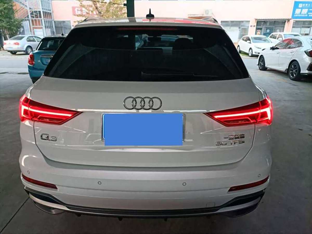 奧迪 奧迪Q3  2021款 35 TFSI 時(shí)尚動感型圖片