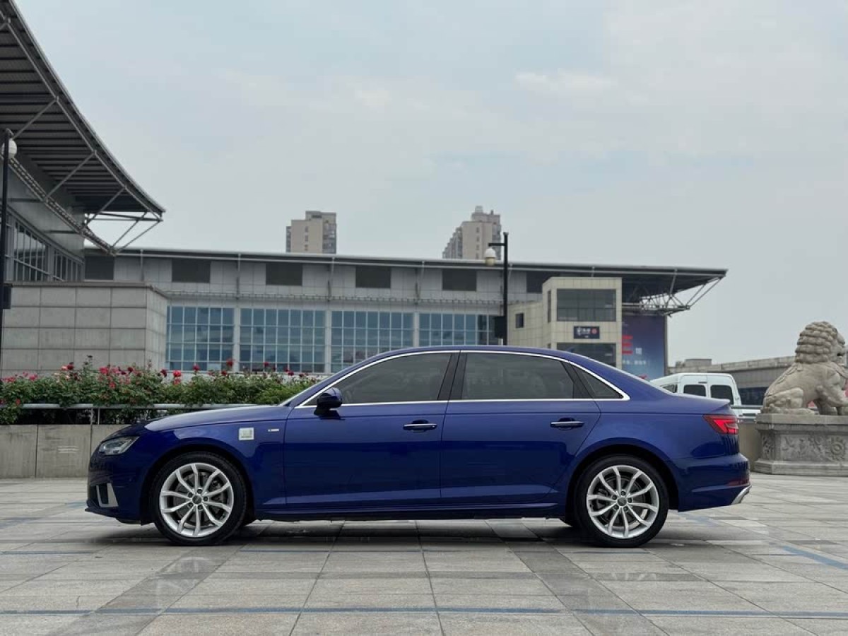 奧迪 奧迪A4L  2019款 40 TFSI 時(shí)尚型 國VI圖片