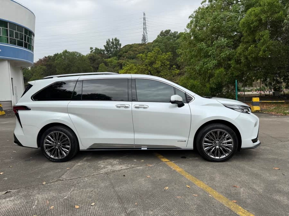 豐田 賽那SIENNA  2021款 2.5L混動 鉑金版圖片