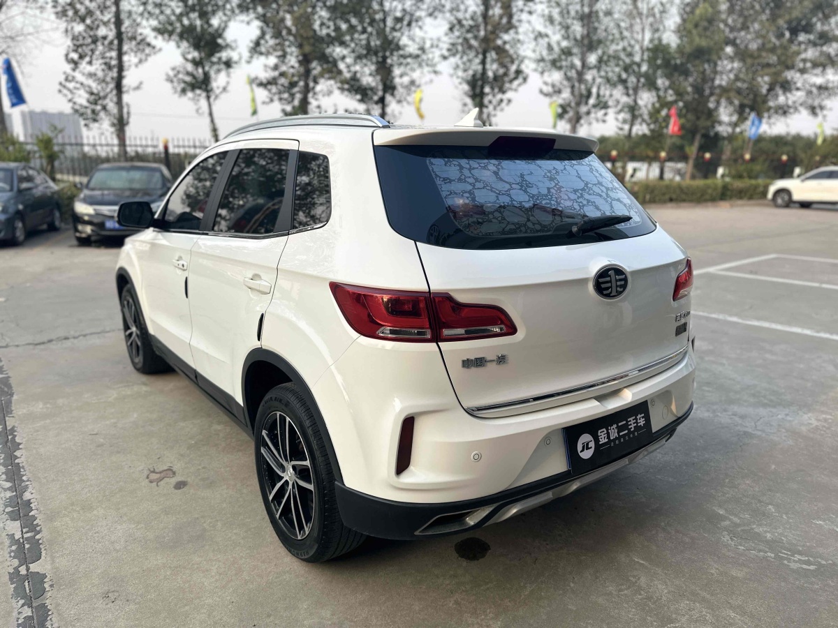 2018年6月奔騰 X40  2019款 1.6L 自動(dòng)互聯(lián)智能版