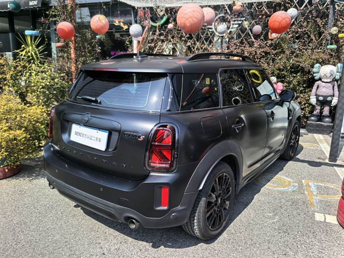 MINI COUNTRYMAN  2022款 2.0T COOPER S ALL4 黑標(biāo)特別版圖片