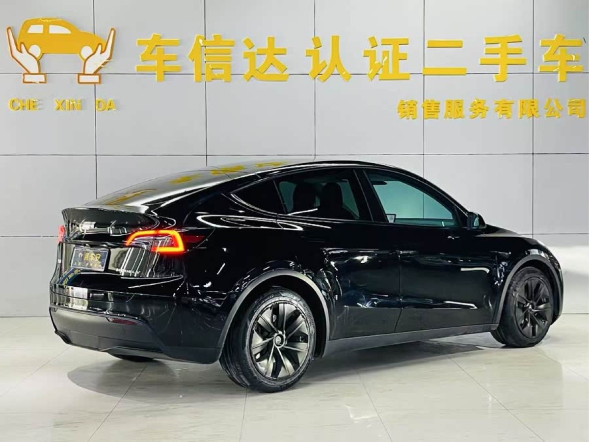特斯拉 Model Y  2021款 長(zhǎng)續(xù)航全輪驅(qū)動(dòng)版 3D7圖片