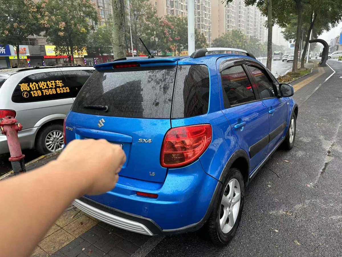 鈴木 天語(yǔ)  2009款 SX4 1.8L 兩廂運(yùn)動(dòng)型圖片