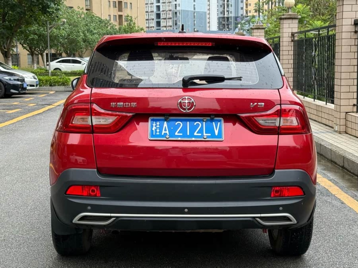 中華 V3  2017款 1.5L 手動(dòng)舒適型圖片