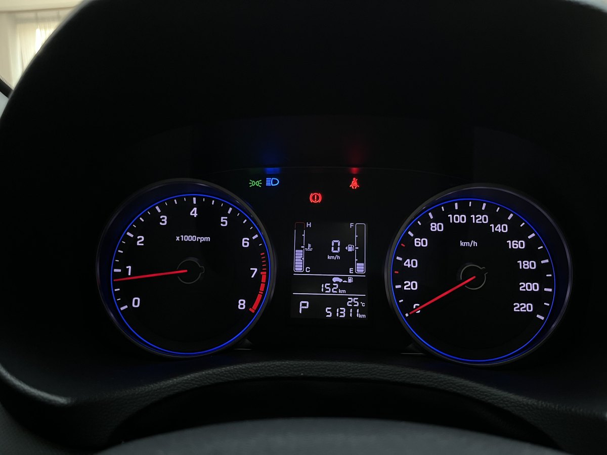 現(xiàn)代 ix25  2017款 1.6L 自動智能型圖片