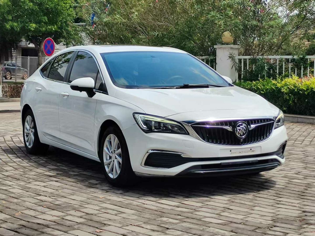 別克 威朗  2018款 15S 1.5L 手動領(lǐng)先型圖片