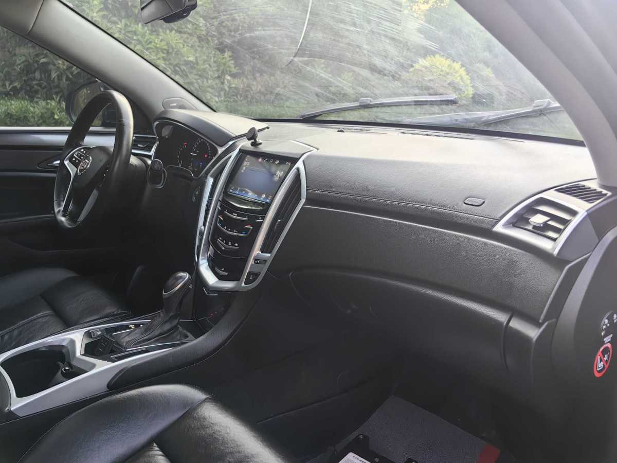 凯迪拉克 SRX  2012款 3.0L 精英型图片