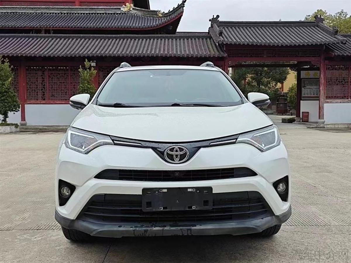 2016年9月豐田 RAV4榮放  2016款 2.0L CVT兩驅(qū)風尚版