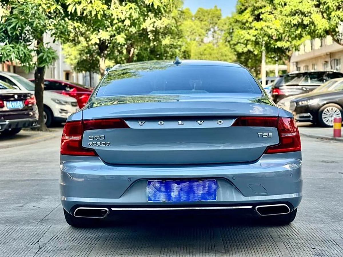 沃爾沃 S90  2019款 T5 智遠(yuǎn)版圖片