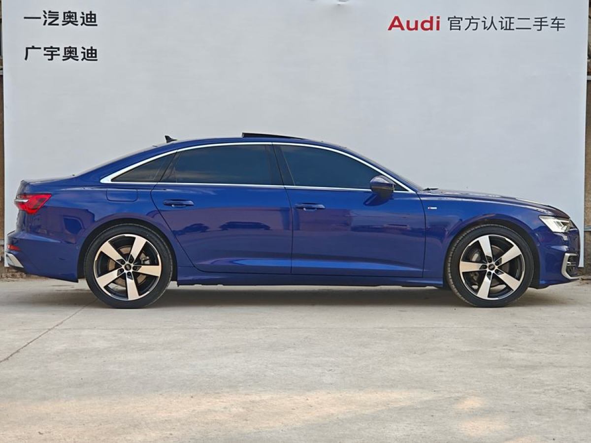 奧迪 奧迪A6L  2023款 改款 45 TFSI quattro 臻選動(dòng)感型圖片