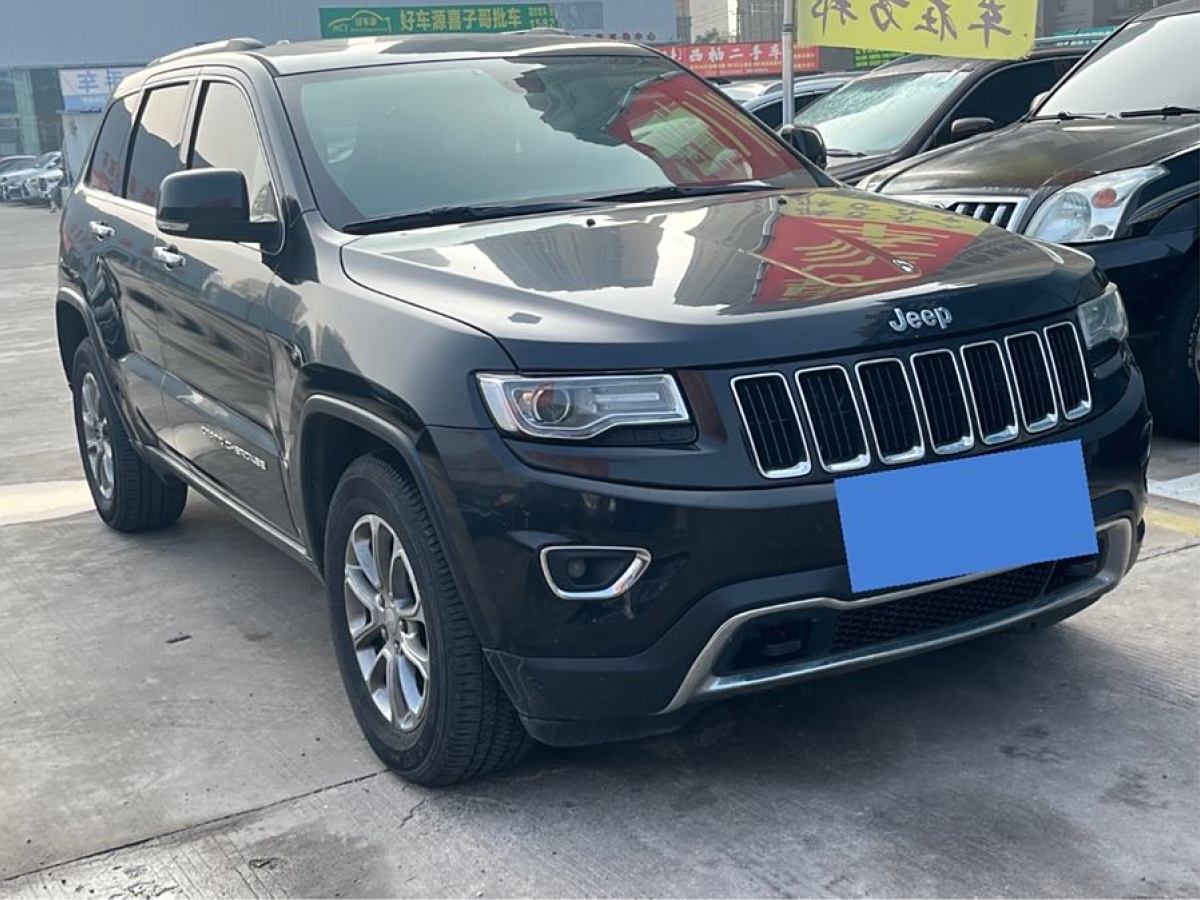 Jeep 大切諾基  2015款 3.0TD 柴油 舒享導(dǎo)航版圖片