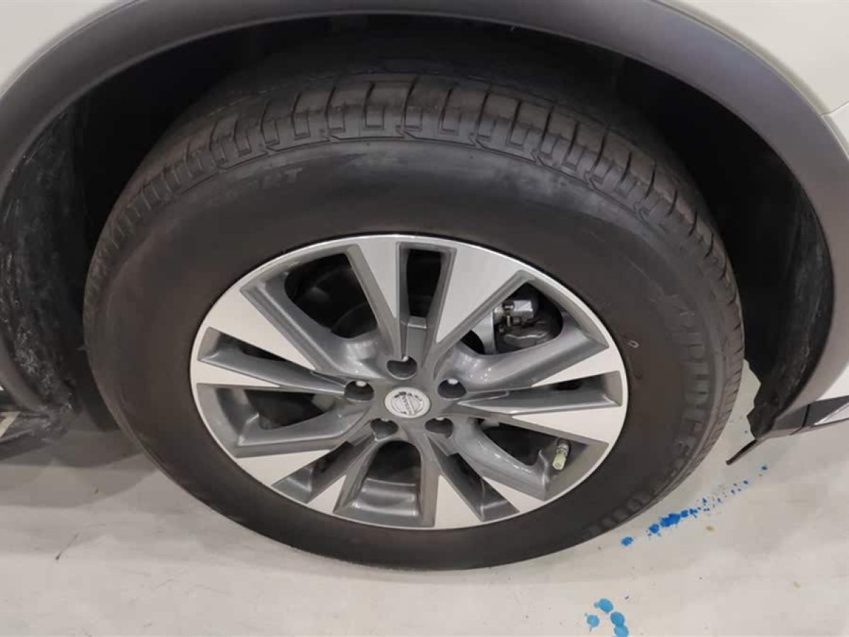 日產(chǎn) 樓蘭  2021款 2.5L XE 兩驅(qū)精英版圖片