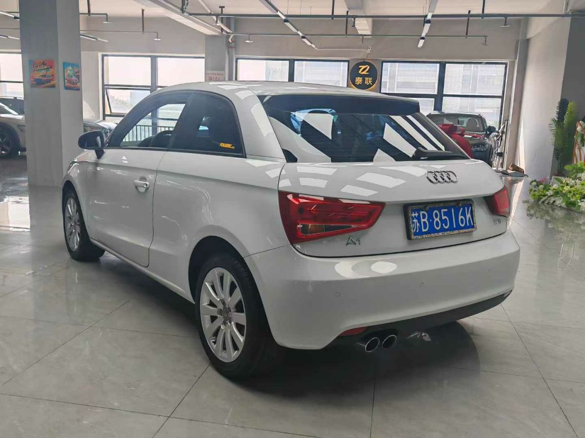 奧迪 奧迪A1  2012款 A1 1.2T FSI圖片