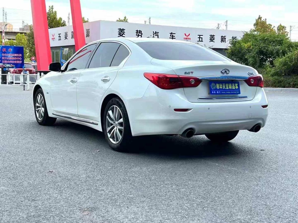 2016年1月英菲尼迪 Q50L  2016款 Q50L 2.0T 悅享版