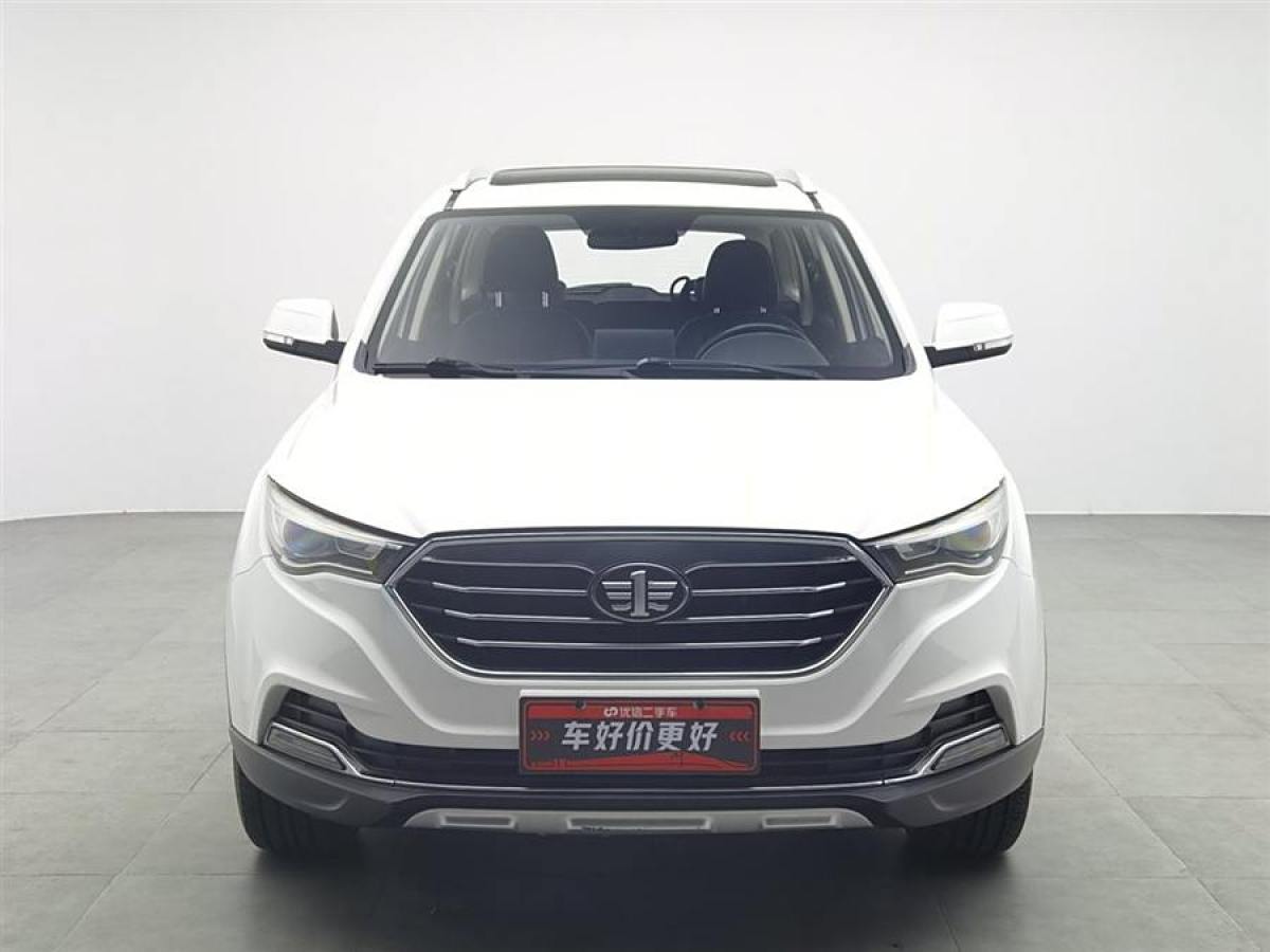 奔騰 X40  2017款 1.6L 自動豪華型圖片