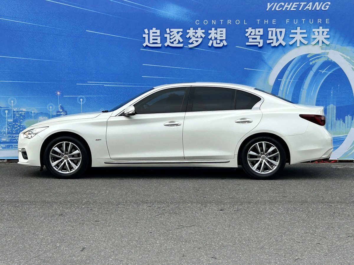 英菲尼迪 Q50L  2018款  2.0T 舒適版 國VI圖片