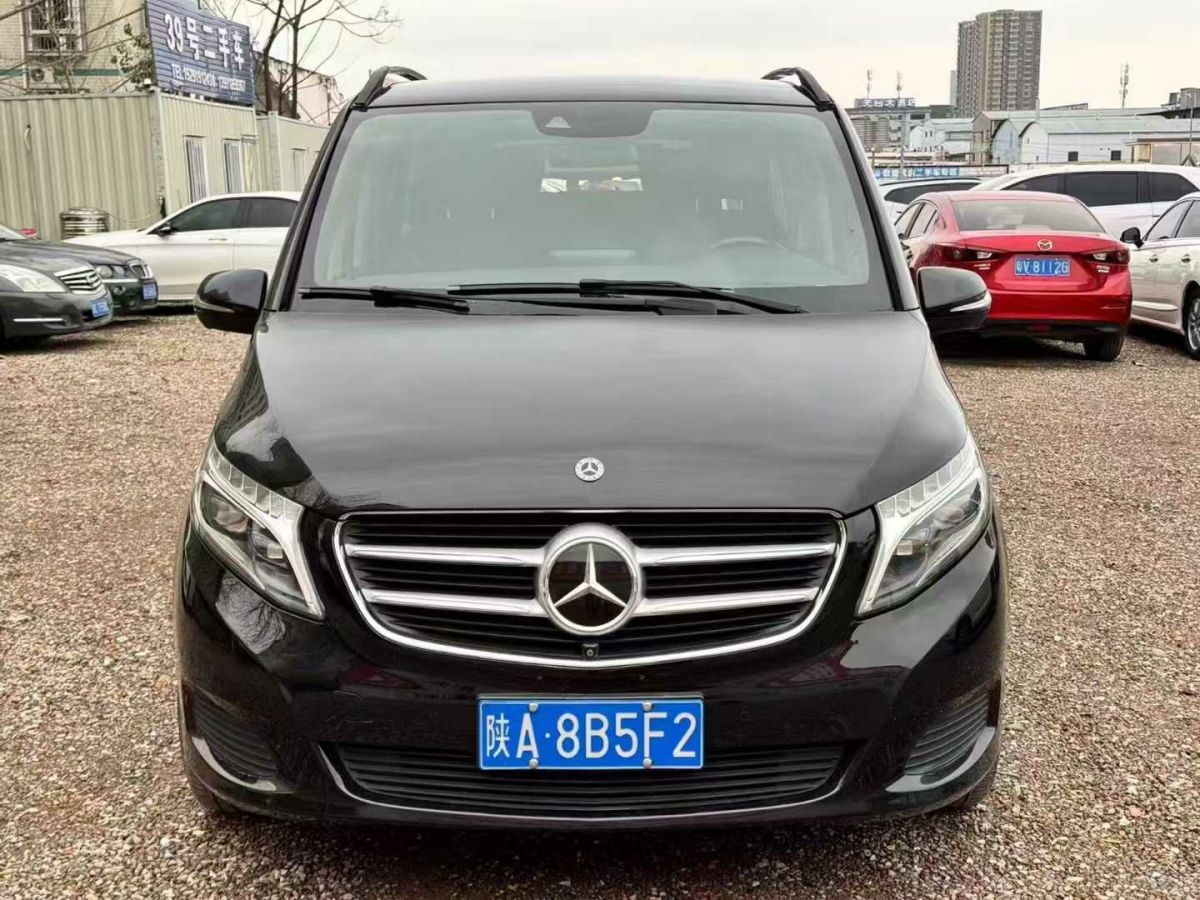 2019年7月奔馳 奔馳A級  2019款  A 220 L 4MATIC 運動轎車