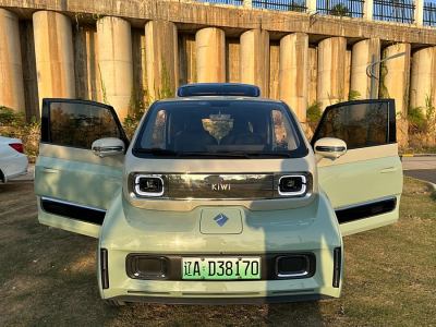 2022年12月 寶駿 寶駿KiWi EV 智奢版 三元鋰圖片