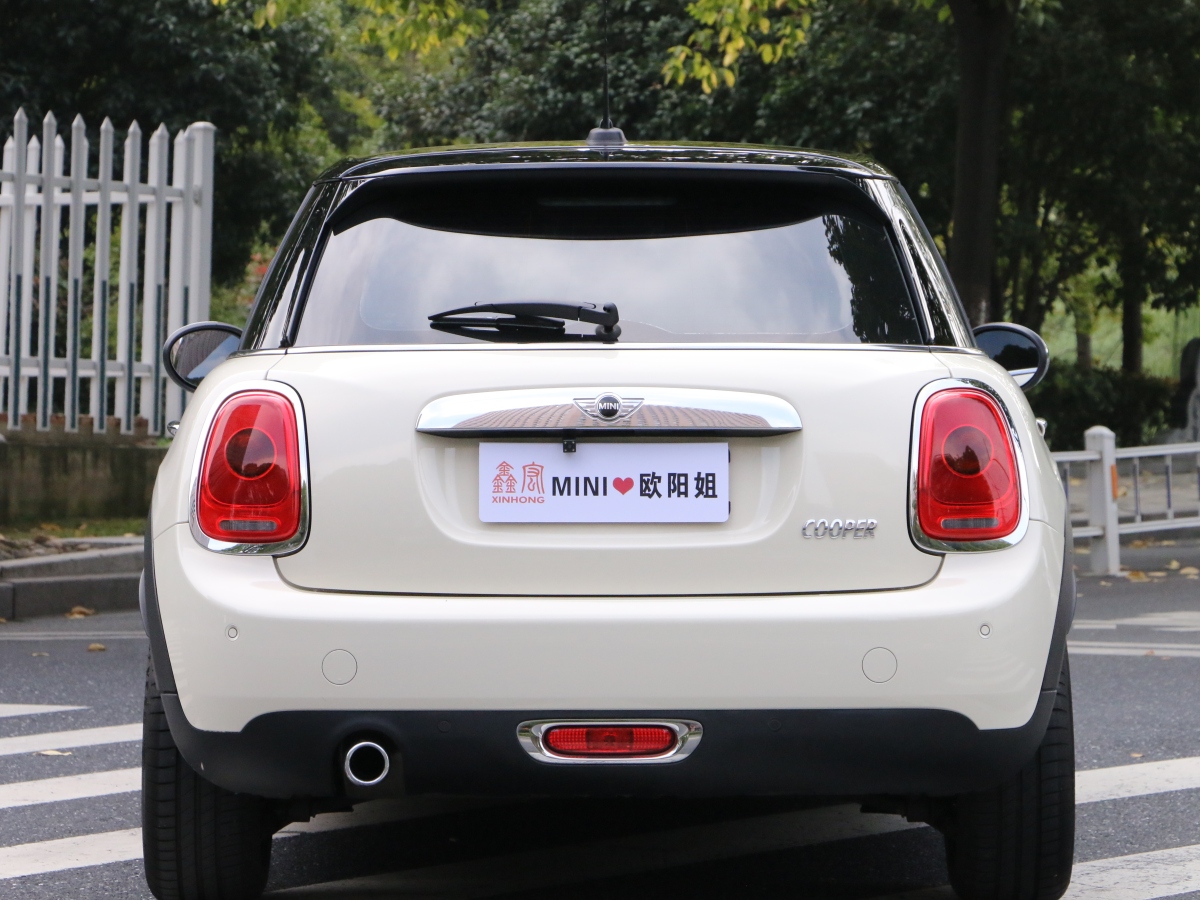 2017年8月MINI MINI  2016款 1.5T COOPER 五門版