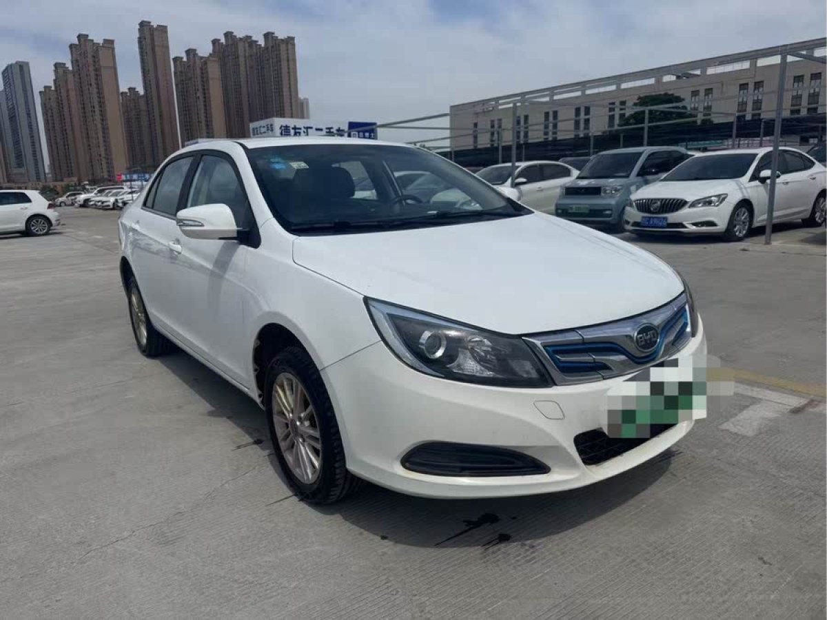 比亞迪 e5  2018款 450 智聯(lián)暢享型圖片