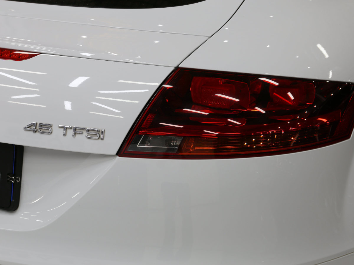 奥迪 奥迪TT  2013款 TT Coupe 45 TFSI图片