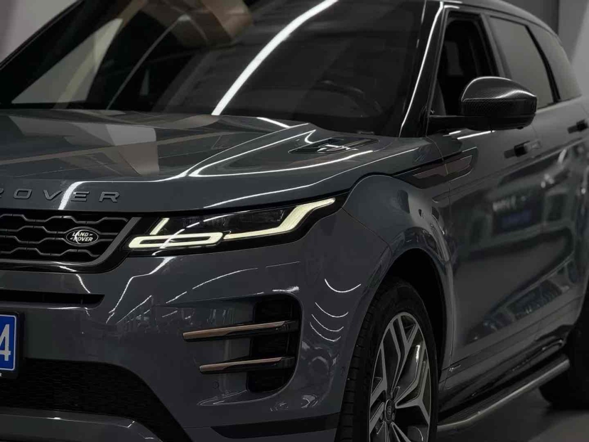 路虎 攬勝極光  2020款 249PS R-DYNAMIC SE 運(yùn)動科技版圖片