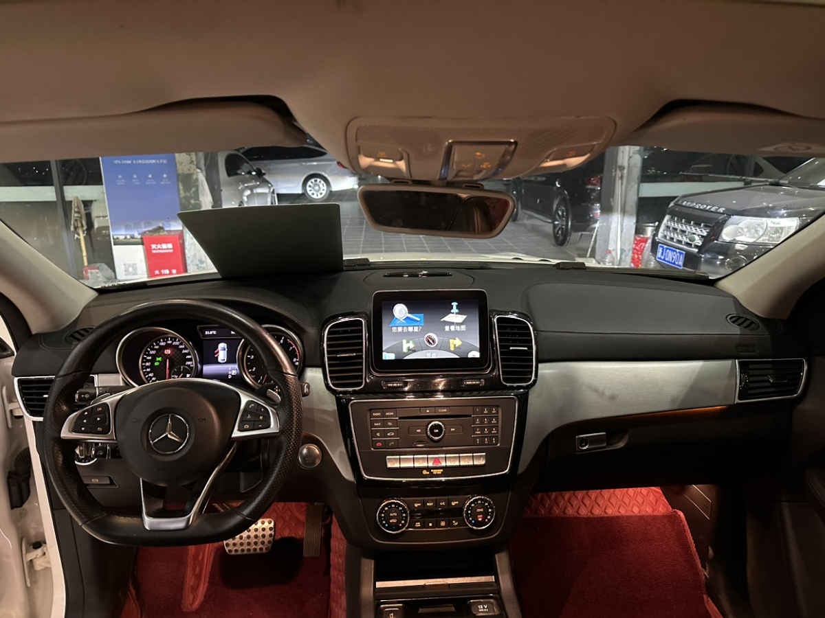 2018年05月奔驰 奔驰GLE轿跑 AMG  2017款 AMG GLE 43 4MATIC 轿跑SUV