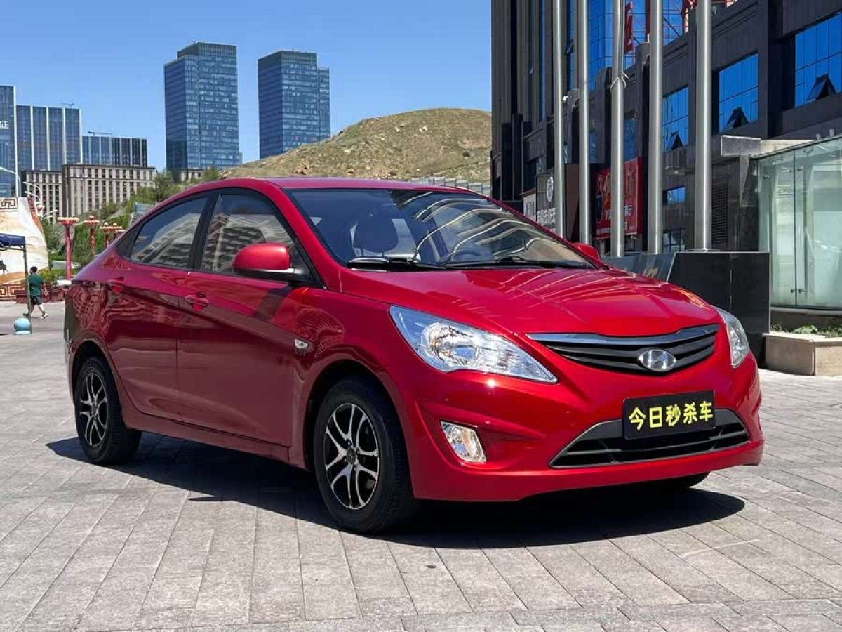 現(xiàn)代 瑞納  2010款 三廂 1.4L 自動(dòng)舒適型GS圖片