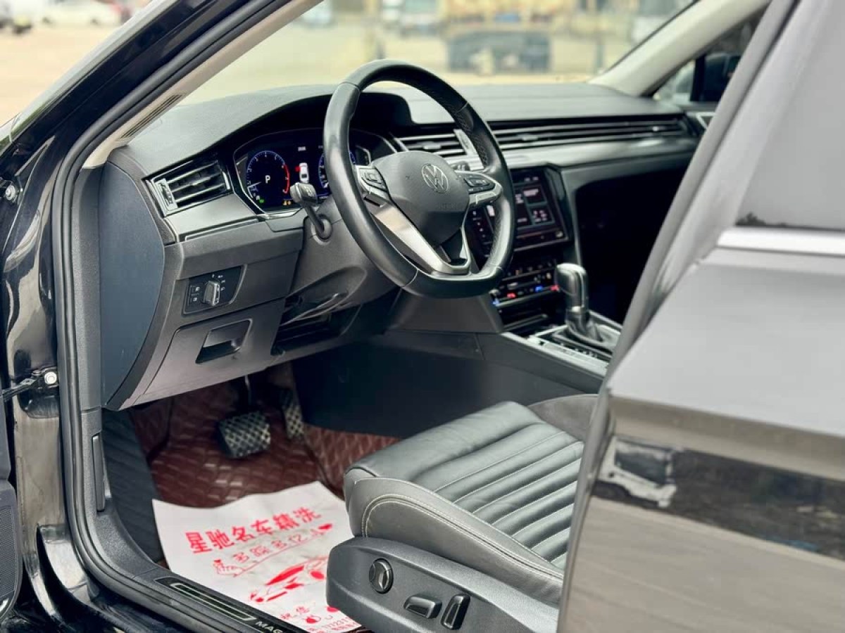 大眾 邁騰  2020款 330TSI DSG 領(lǐng)先型圖片