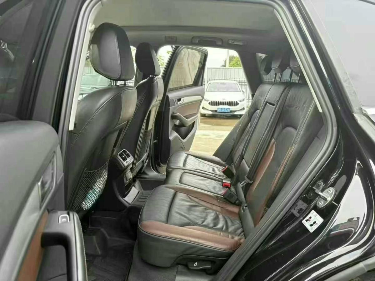 奧迪 奧迪Q5  2018款 典藏版 40 TFSI 技術(shù)型圖片