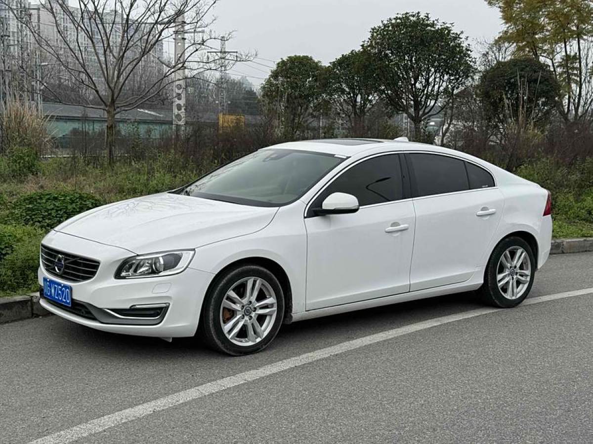 2014年4月沃爾沃 S60  2014款 S60L 2.0T 智遠(yuǎn)版