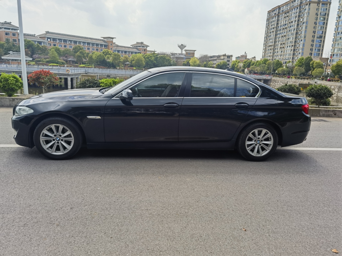 宝马 宝马5系  2013款 520Li 典雅型图片