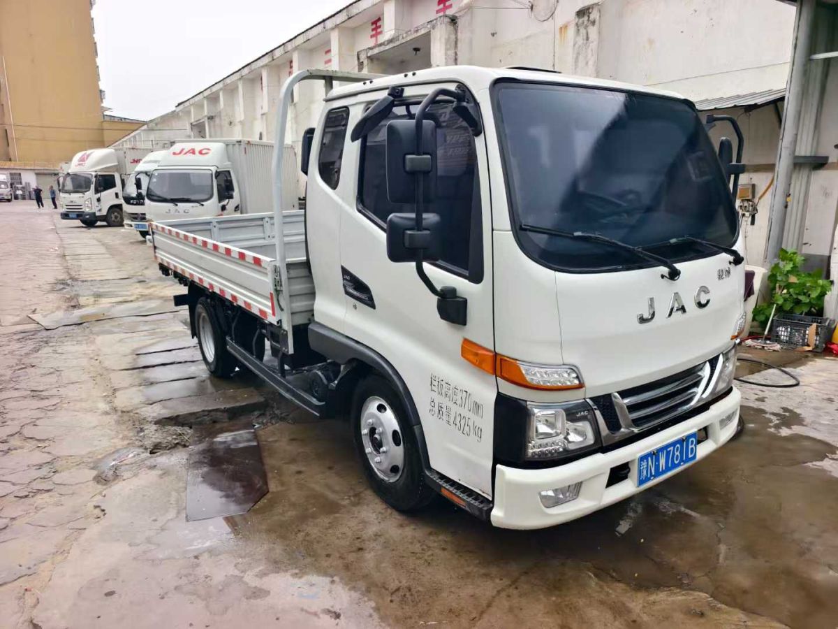 五菱 五菱宏光V  2019款  1.5L基本型國VI LAR圖片