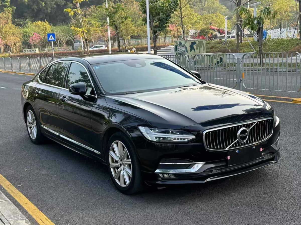 沃爾沃 S90  2020款  T4 智行豪華版圖片