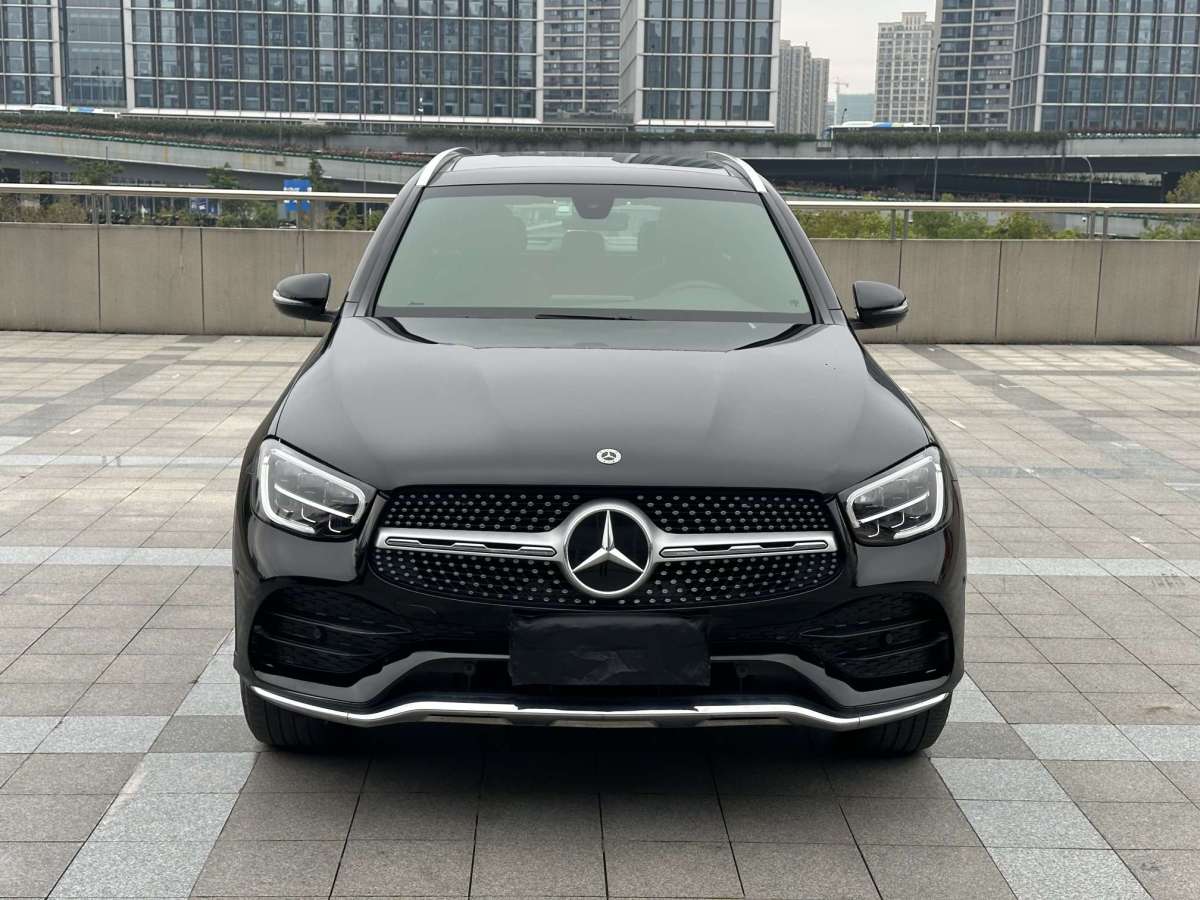 2021年6月奔馳 奔馳GLC  2021款 GLC 260 L 4MATIC 豪華型