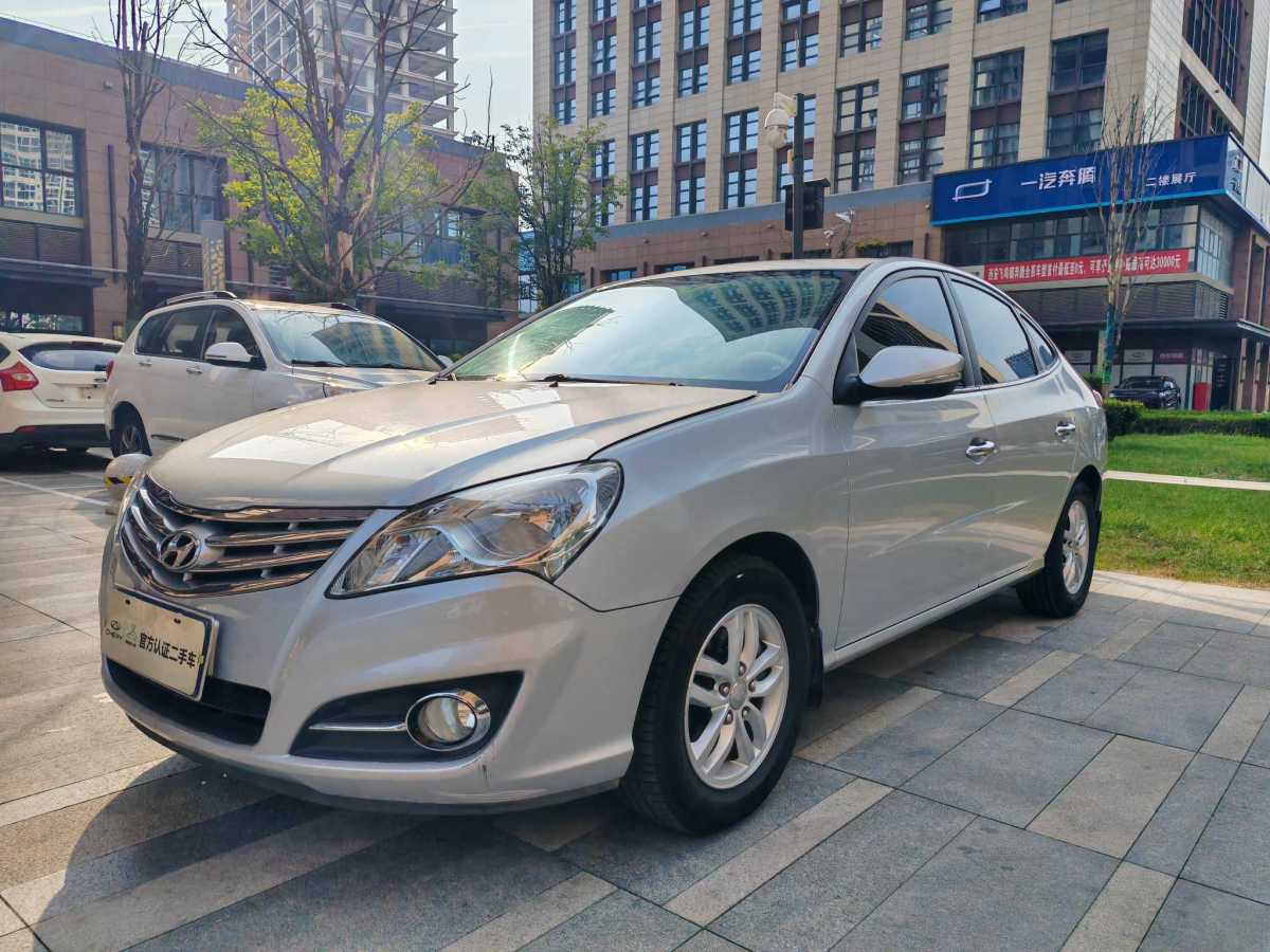 現(xiàn)代 悅動  2011款 1.6L 手動豪華型圖片