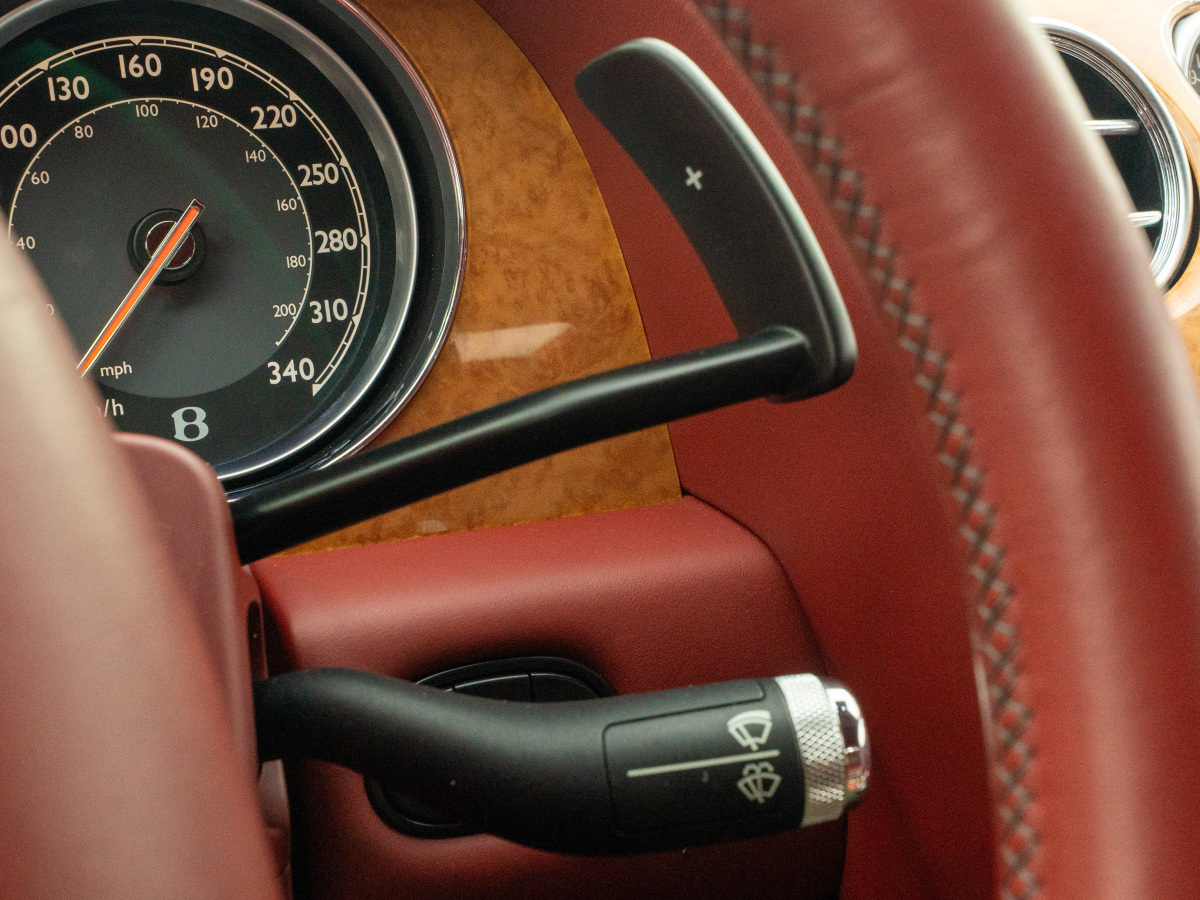 2013年6月賓利 歐陸  2012款 4.0T GT V8