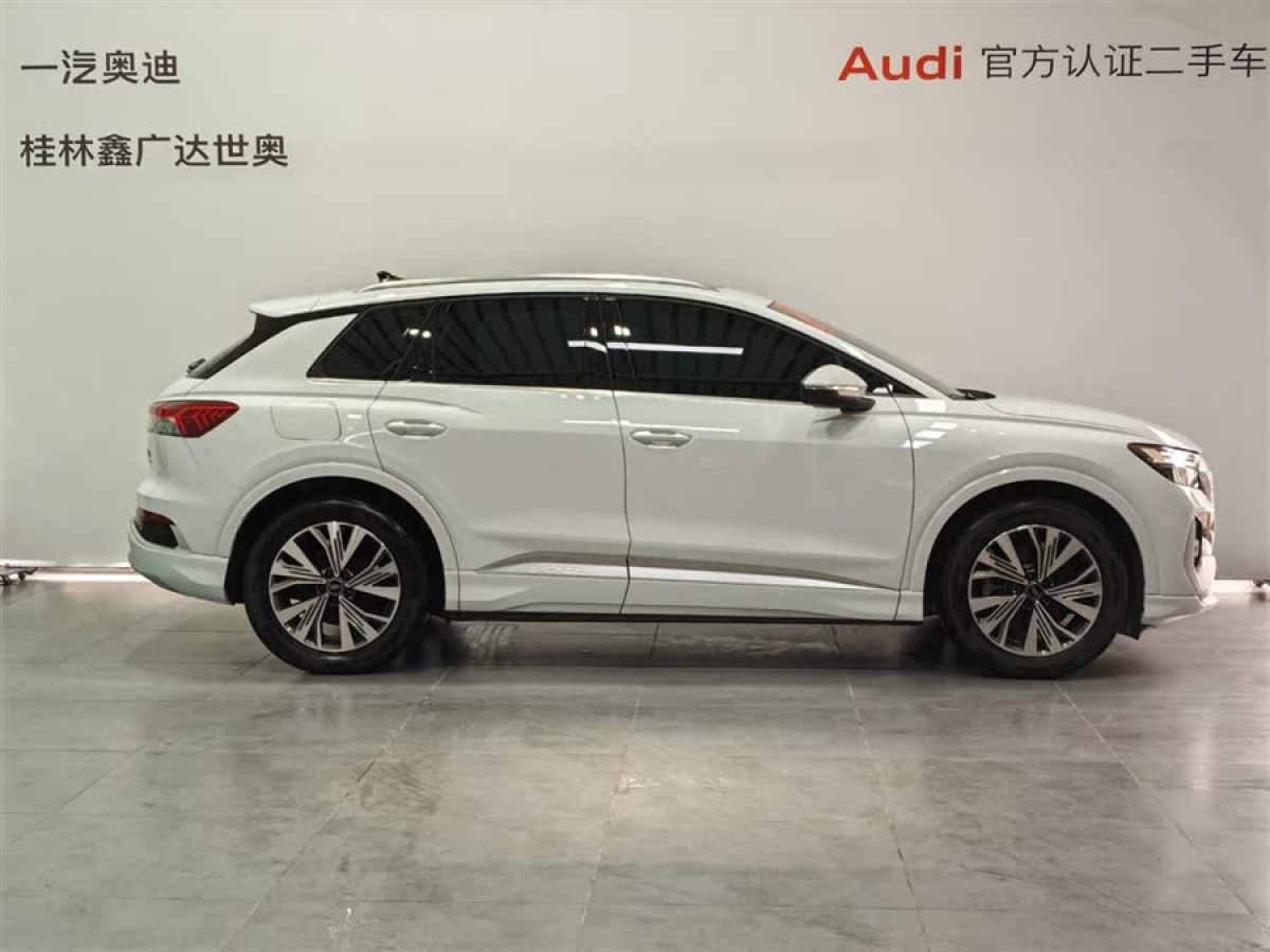 奧迪 奧迪Q4 e-tron  2024款 40 e-tron 創(chuàng)行版圖片