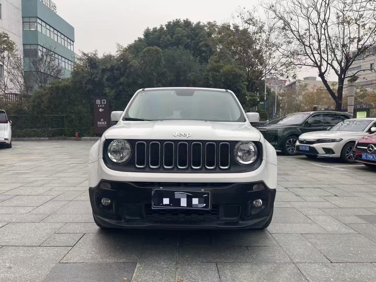 Jeep 自由俠  2017款 180T 自動(dòng)動(dòng)能版+圖片