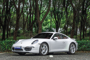 911 保時(shí)捷 Carrera 4 3.4L