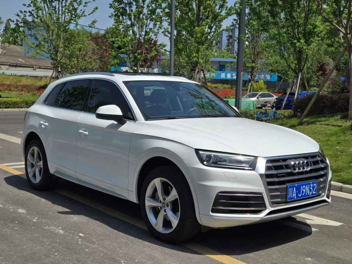 奧迪 奧迪Q3  2019款  35 TFSI 時尚動感型圖片
