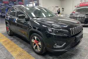 自由光 Jeep 2.0T 兩驅(qū)智享版 國VI