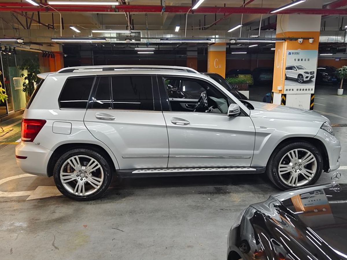 奔馳 奔馳GLK級  2015款 GLK 260 4MATIC 動感型 極致版圖片