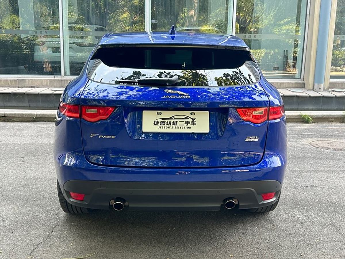 2018年9月捷豹 F-PACE  2018款 2.0T 四驅都市尊享版