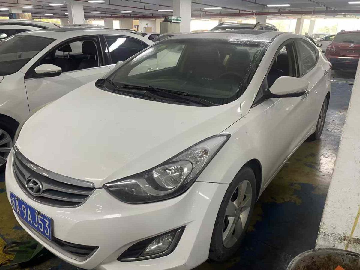 現(xiàn)代 朗動  2013款 1.6L 自動領(lǐng)先型圖片