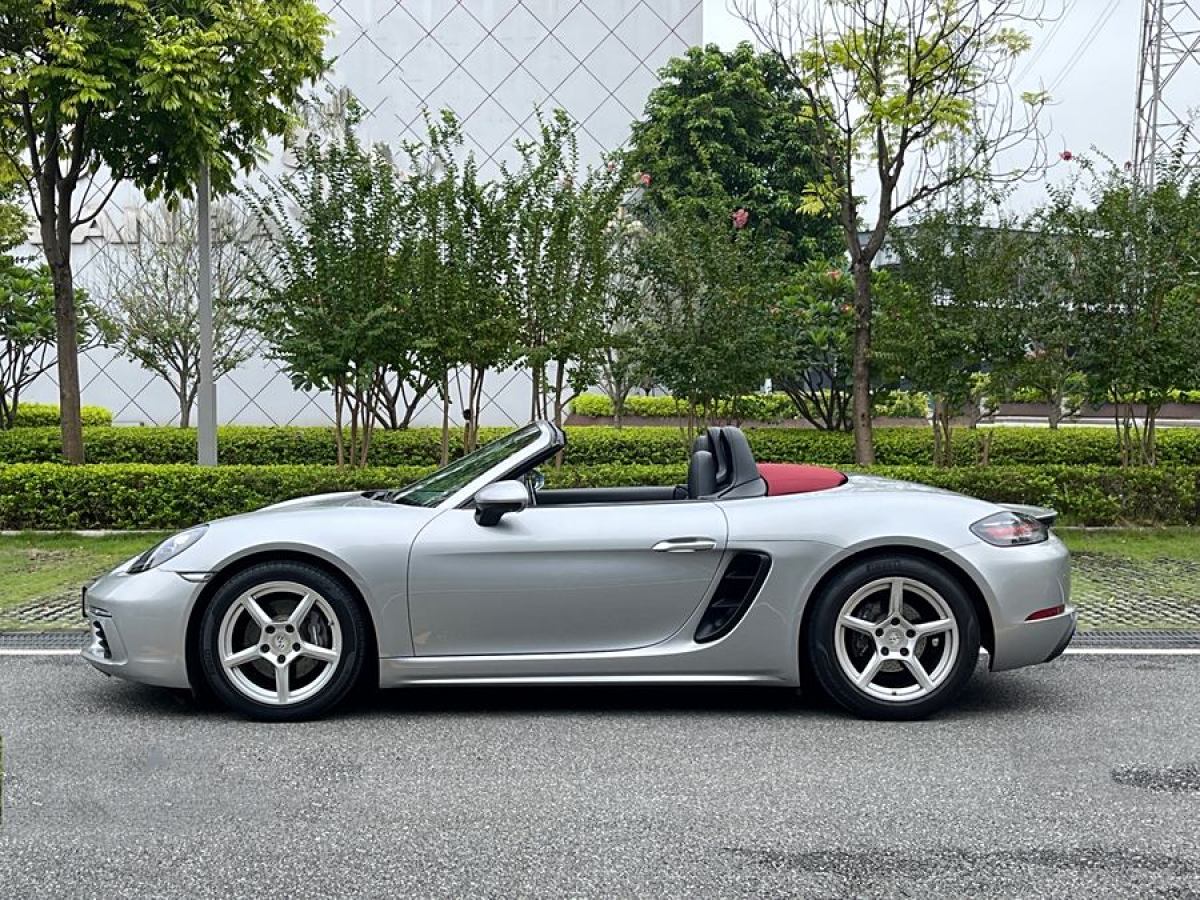 2017年2月保時(shí)捷 718  2016款 Boxster 2.0T