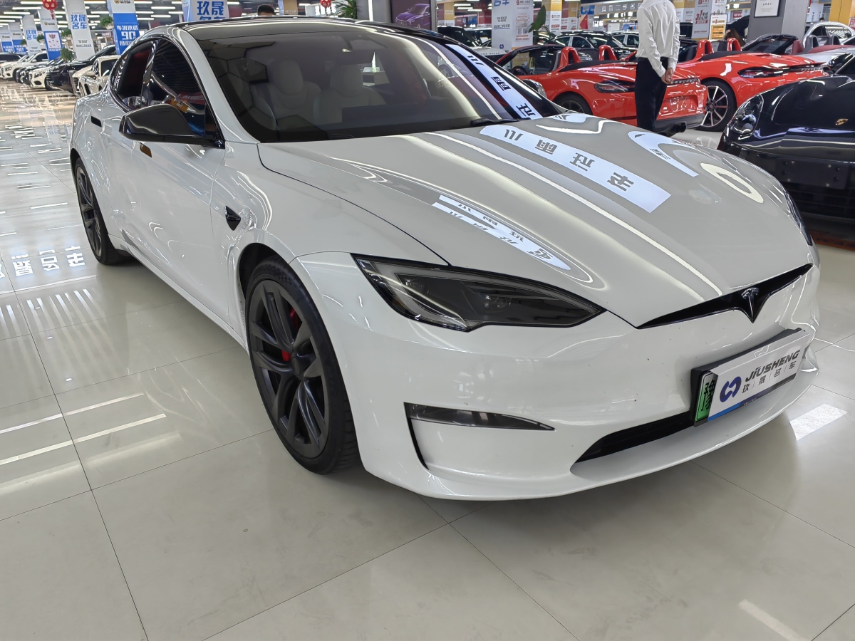 2023年6月特斯拉 Model S  2023款 三電機全輪驅(qū)動 Plaid版