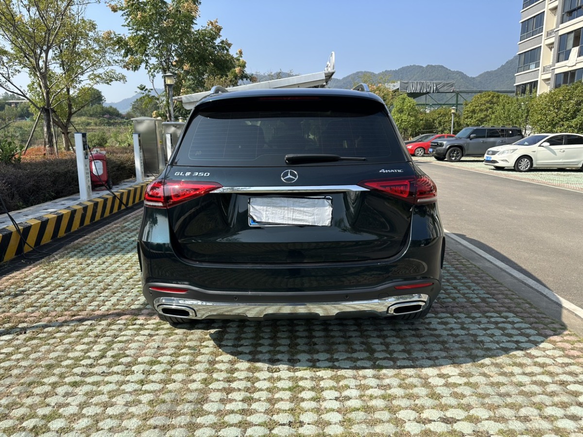 奔馳 奔馳GLE  2023款 GLE 350 4MATIC 時(shí)尚型圖片