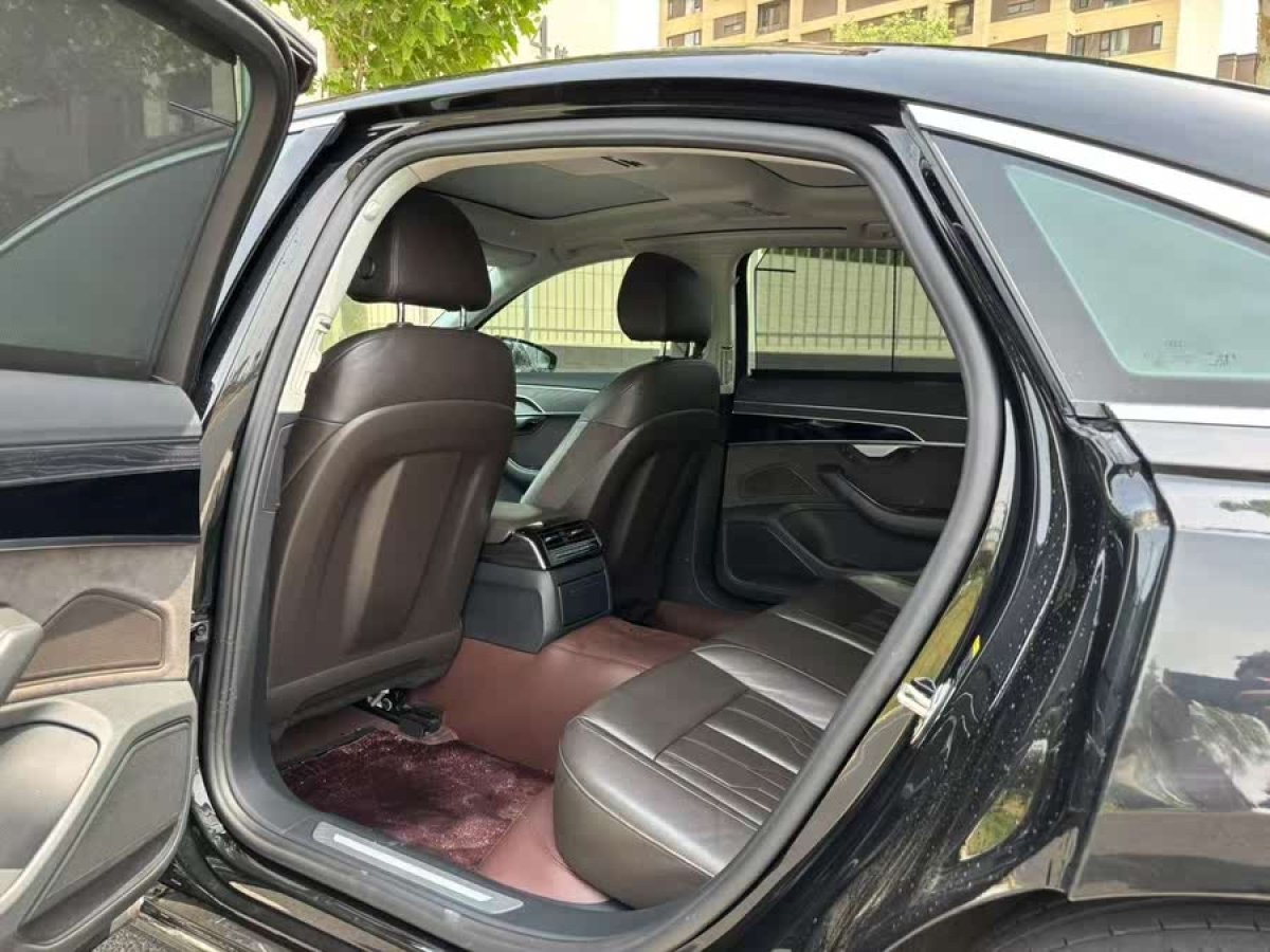 奧迪 奧迪A8  2018款 A8L 55 TFSI quattro投放版精英型圖片